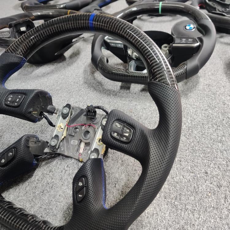 Carbon Fiber Steering Wheel Driven Speed Performance